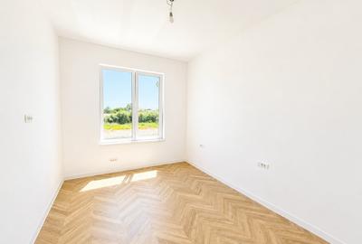 Duplex cu 4 camere cu Canalizare în Moșnița Nouă - 6