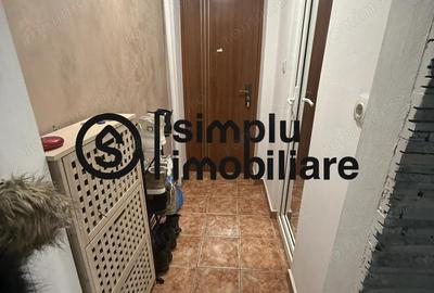 Apartament cu 3 camere semidecomandat în Rovine - 7