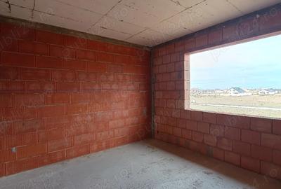 Casă cu Teren 470 Mp în Cihei - 6