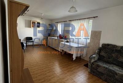 Casă 2015 - 4 dormitoare, 2 băi, 2 bucătării - 26