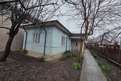 Casă cu 4 camere cu Teren 1250 Mp în Gherăseni - 2