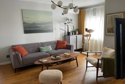 Apartament cu 3 camere decomandat, mobilat în Lujerului