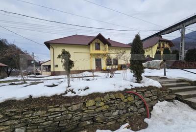 Spatiu Comercial + Apartament de vanzare Comuna Romuli - 1