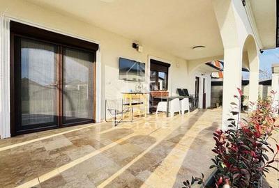 Casa deosebita cu 5 camere in Dinias - 4