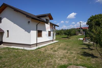 Casa / Vila P+M cu 5 camere si teren generos, sat Bijghir, Buhoci - 17