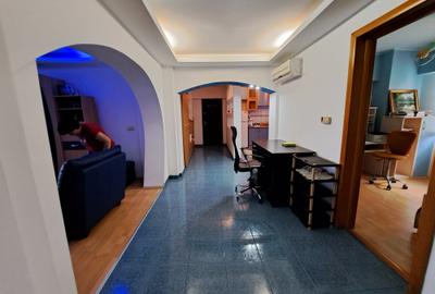 Ultracentral Târgoviște,  vânzare apartament 4camere/2balcoane - 21