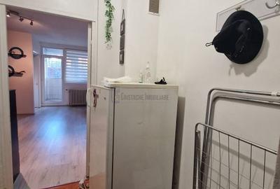 Garsonieră_28 mp_bucatarie inchisa_balcon_metrou Iancului - 7