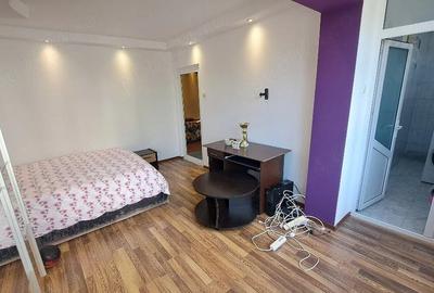Apartament cu 2 camere semidecomandat în Independenței - 4