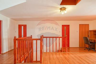 Casa ideala pentru familie sau investi?ie 6 camere, te... - 9