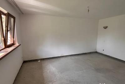 Casă cu 2 camere cu Teren 1500 Mp în Valea Lungă - 8