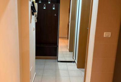 Apartament cu 3 camere semidecomandat în Girocului - 4