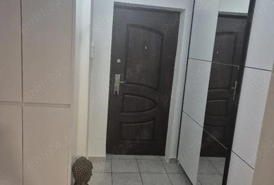 Garsonieră decomandată în Central - 2