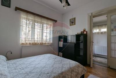 Casă cu 11 camere cu Teren 330 Mp în Iancului - 15