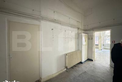 Spațiu comercial, de 87 mp, în Decebal - 3