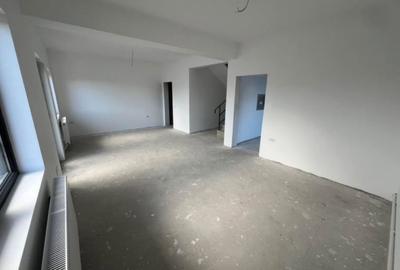 VILA DUPLEX | 4 CAMERE | LUMINA - 2