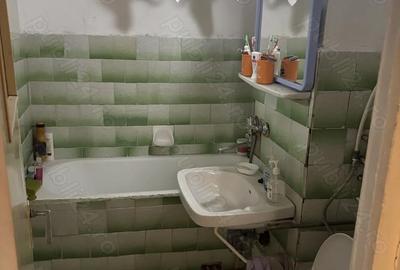 Apartament cu 3 camere decomandat în Central - 2