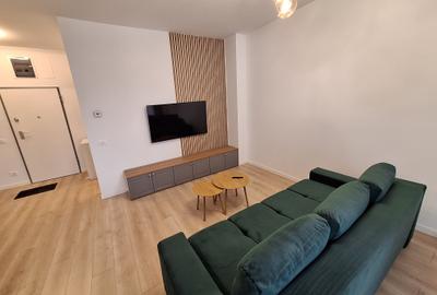Apartament cu 2 camere semidecomandat, mobilat în Aradului