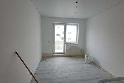 Apartament cu 3 camere decomandat în Berceni - 24