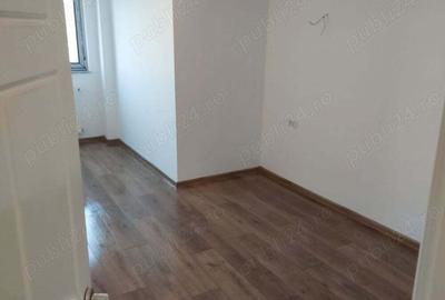 Apartament cu 3 camere decomandat în Ostroveni - 4