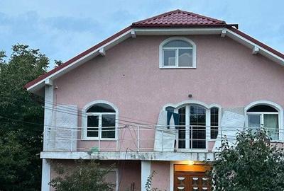 Casă cu 4 camere în Central - 8