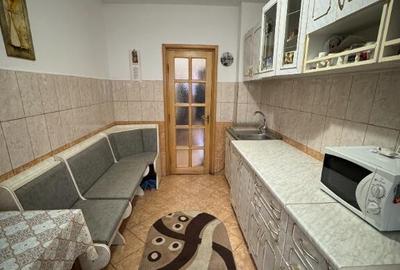 Vand apartament cu 3 camere spatios - 2