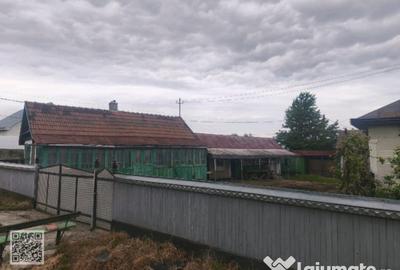 Casă cu 2 camere cu Teren 1600 Mp în Grămești - 4