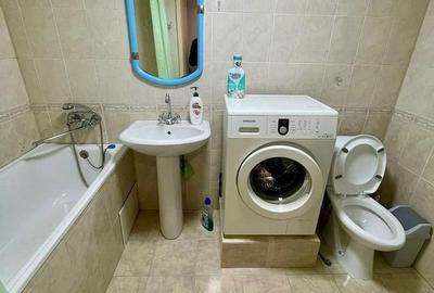 Garsonieră decomandată în Apărătorii Patriei