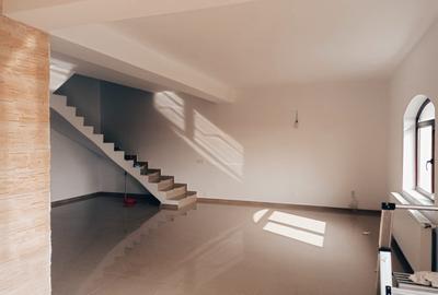 Casă / vilă Ștefănești / comuna Călinești , finisaje moderne ! - 6