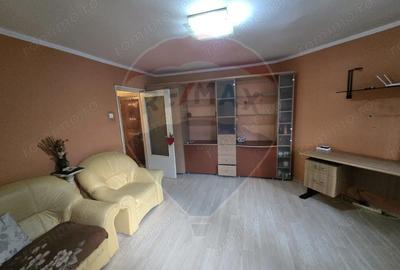 Apartament cu 2 camere decomandat, mobilat în Miorița