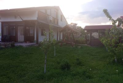 Casă cu 3 camere în Central - 2