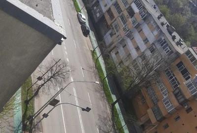 Apartament cu 3 camere decomandat în Prundu - 2