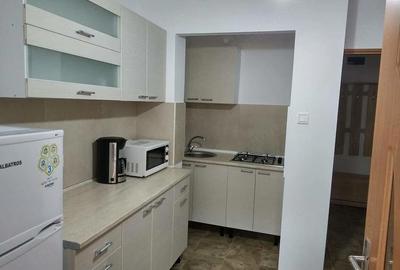 Apartament cu 2 camere decomandat în Central - 2
