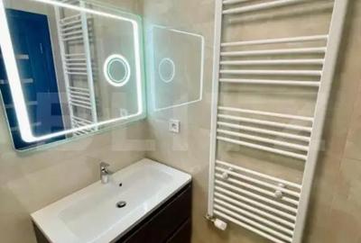 Apartament cu 4 camere decomandat în Central - 1