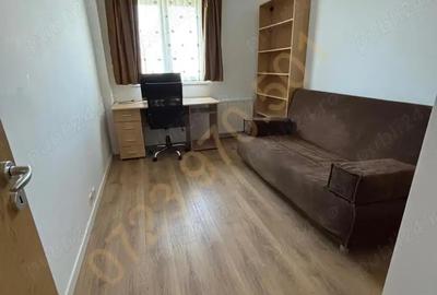 Apartament cu 3 camere semidecomandat în Ozana - 10