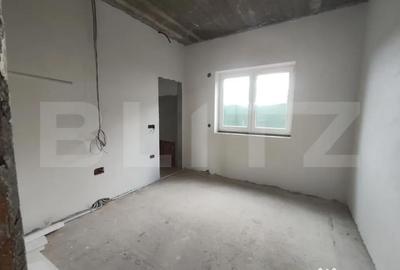 Casă cu 7 camere cu Teren 980 Mp în Sânmartin - 10