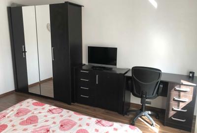 Garsonieră decomandată în Central - 7