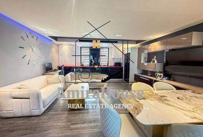 Apartament 3 camere tip Penthouse, 80 mp, 30 mp terasa, boxa, 2 parcari, Marasti