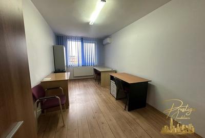Birou individual de inchiriat la intrare pe Calea Borsului - Oradea - 2