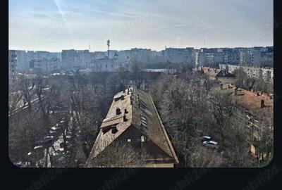 Apartament cu 3 camere decomandat în Timpuri Noi