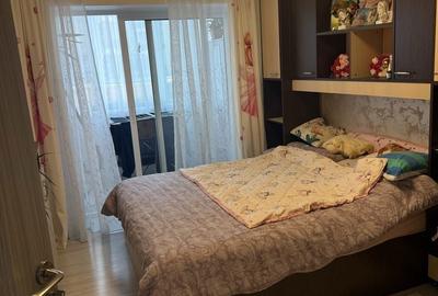 Apartament cu 3 camere decomandat în Florești - 1