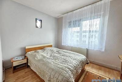Apartament cu 3 camere decomandat în Tudor Vladimirescu
