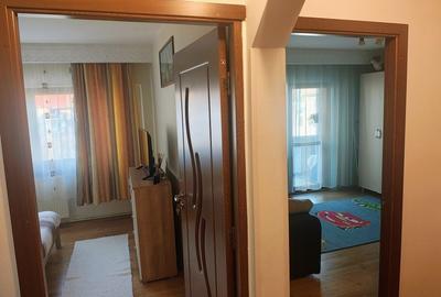 Apartament cu 3 camere decomandat în Dacia - 1