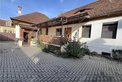 Casa individuala pe un nivel si teren de 1300 mp in zona Turnisor - 1