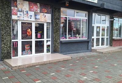 Spațiu comercial, de 50 mp, în Argeșani - 2