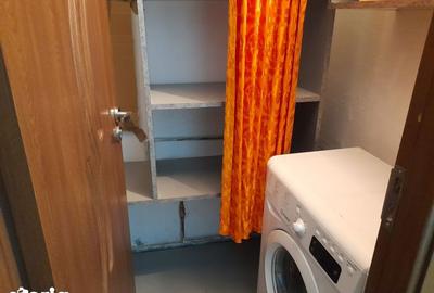 Apartament cu 3 camere în Central - 1