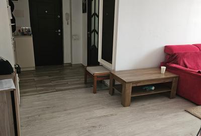 Apartament cu 3 camere semidecomandat în Sălăjan - 14