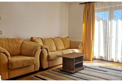 Casă cu 5 camere cu Canalizare în Florilor - 18