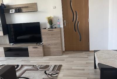 Apartament cu 2 camere semidecomandat în Giurgiului - 3