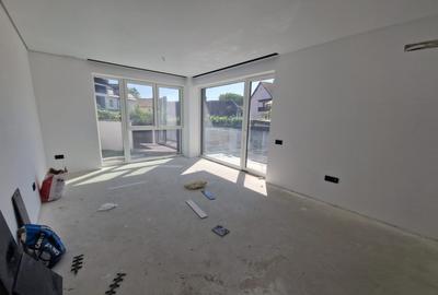 Apartament cu 2 camere decomandat în Turnișor