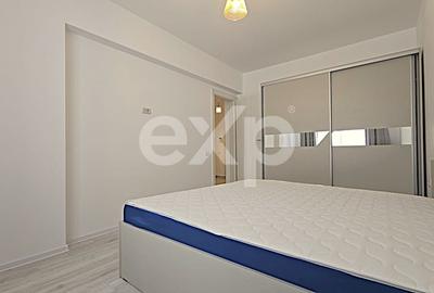 Apartament cu 2 camere decomandat în Tractorul - 11